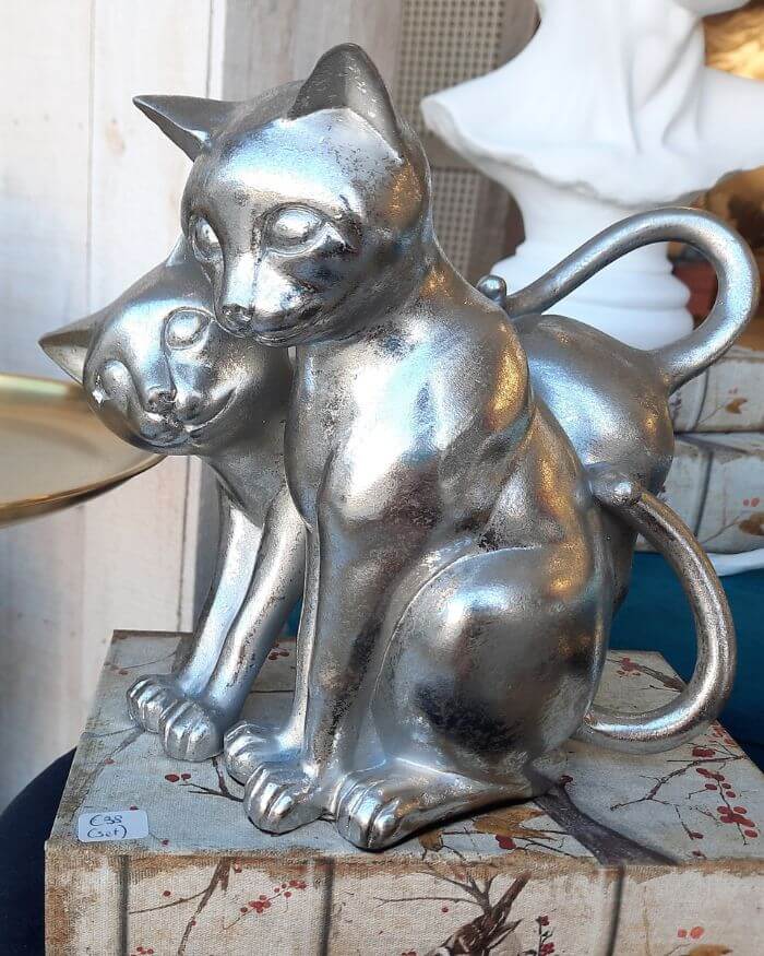 Cat Lovers Figurine