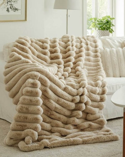 Liny Throw Beige