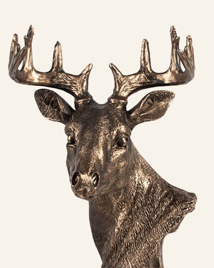 Reindeer Bust Decoration