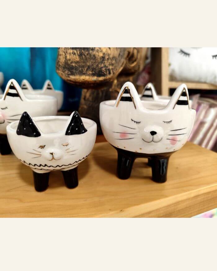 Set of Two Cat Serving Bowls